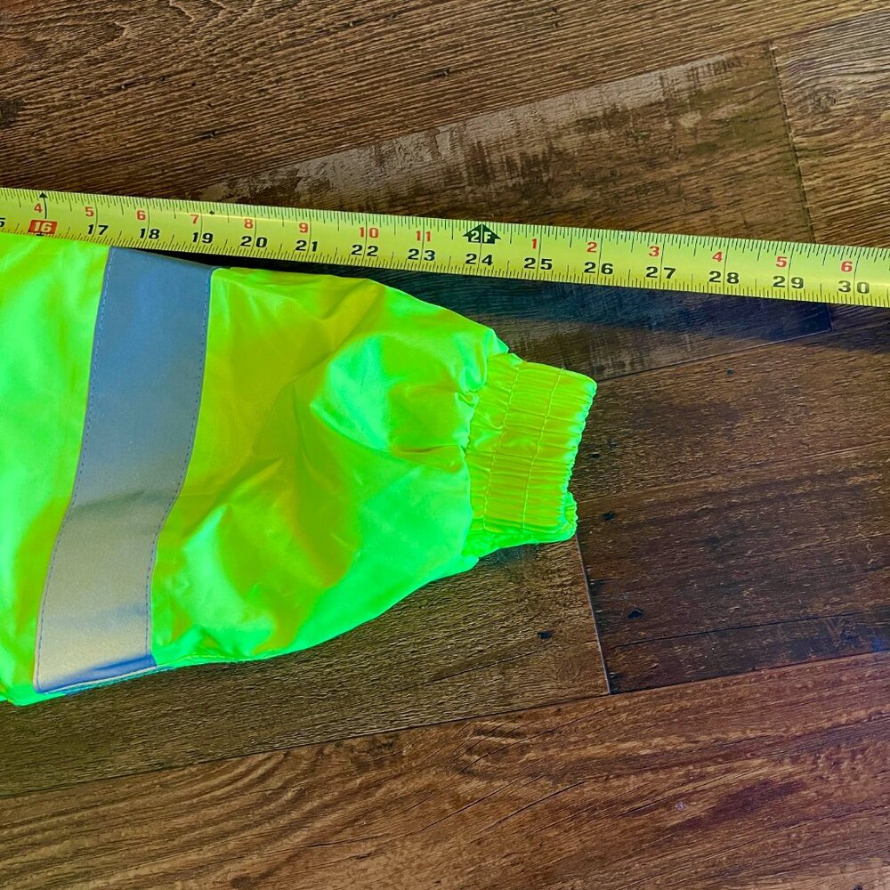 BODY GUARD INSULATED HI VISIBILITY REFLECTIVE  JACKET  CLASS 3  TYPE R - SIZE XL - Picture 9 of 16